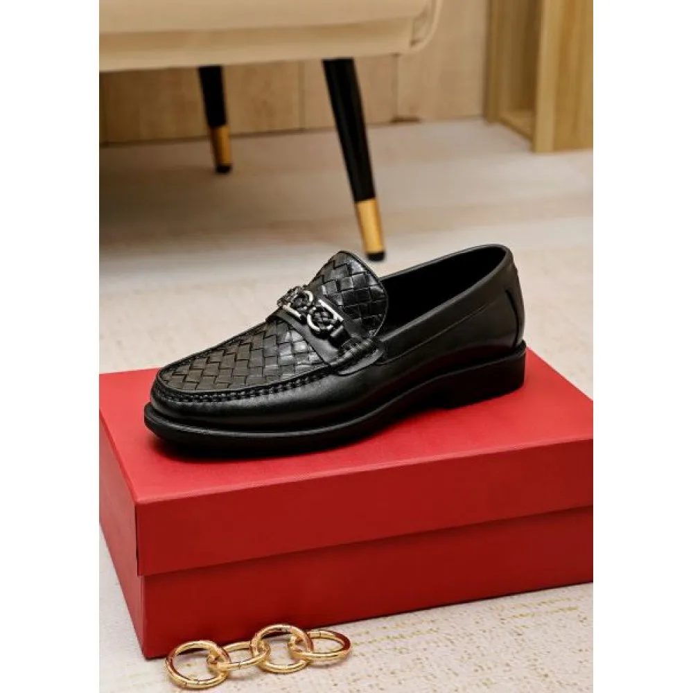 FERRAGAMO サルヴァトーレ フェラガモ コーデの主役 2026 メンズ用 ビジネスシューズ 商品画像 5