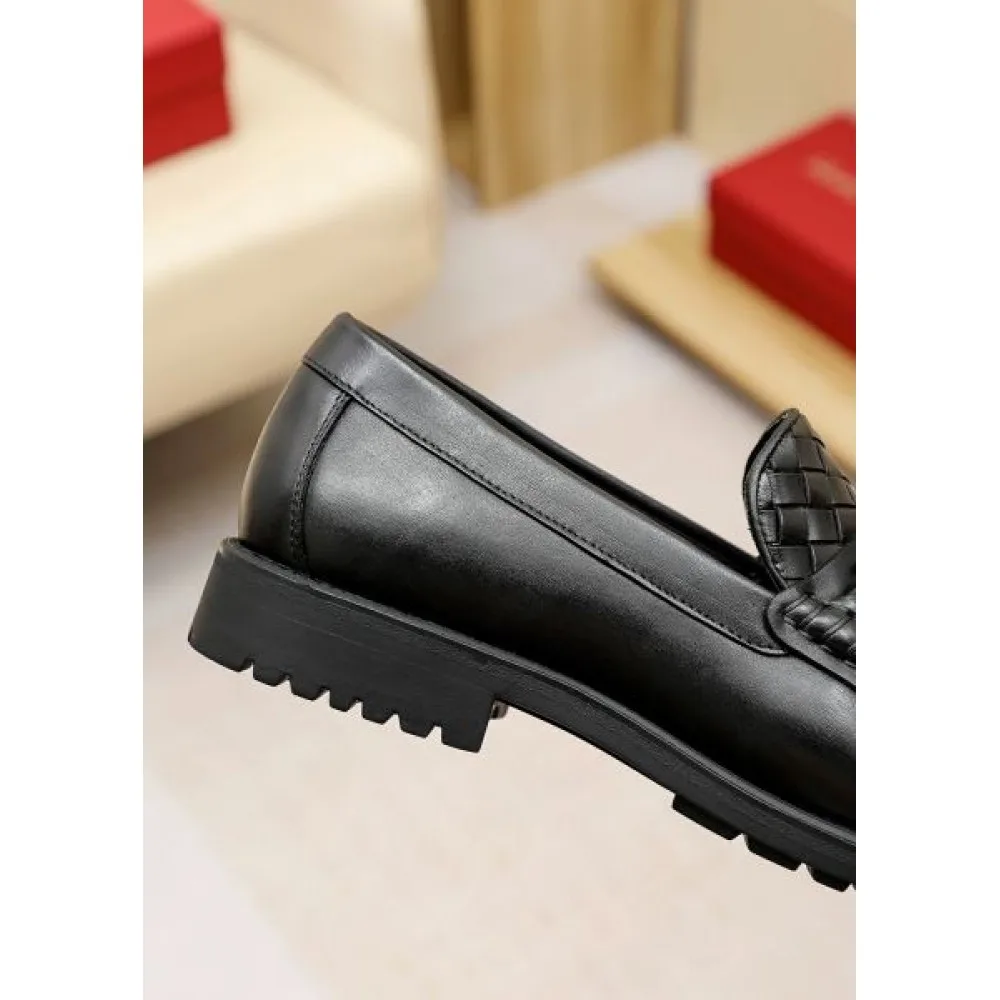 FERRAGAMO サルヴァトーレ フェラガモ コーデの主役 2026 メンズ用 ビジネスシューズ 商品画像 7