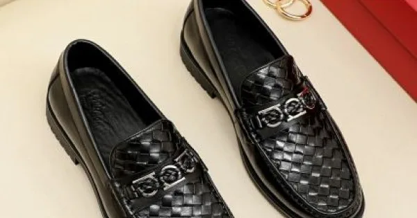 FERRAGAMO サルヴァトーレ フェラガモ コーデの主役 2026 メンズ用 ビジネスシューズ 商品画像 11
