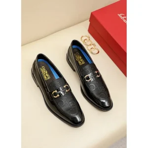 FERRAGAMO サルヴァトーレ フェラガモ 今季トレンド 2026 メンズ用 ビジネスシューズ 商品画像 1