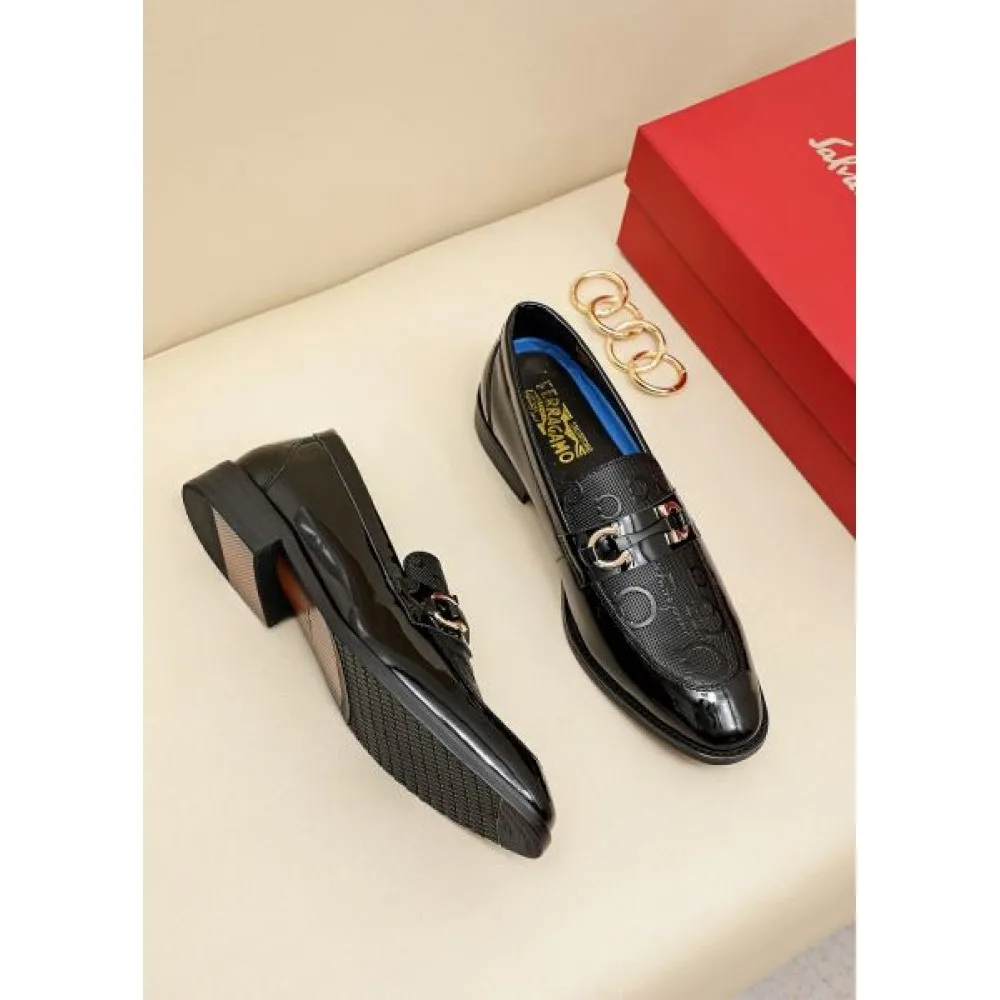 FERRAGAMO サルヴァトーレ フェラガモ 今季トレンド 2026 メンズ用 ビジネスシューズ 商品画像 3