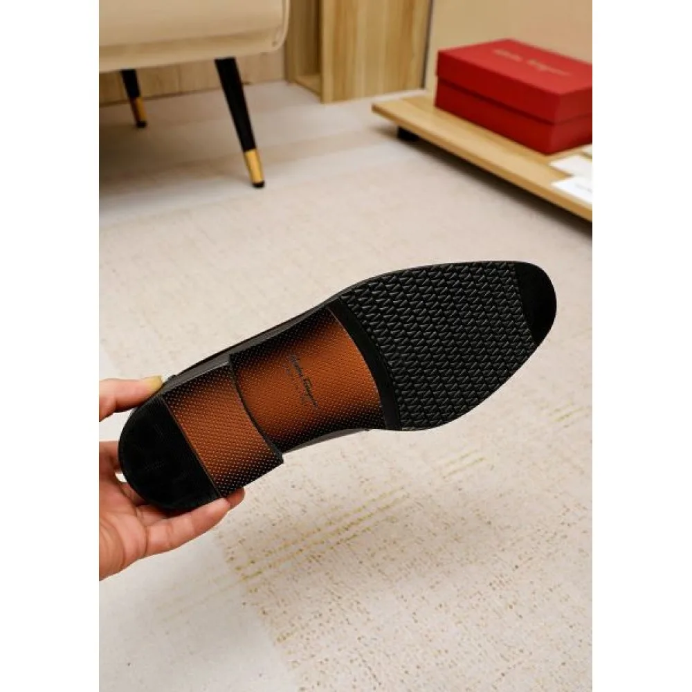 FERRAGAMO サルヴァトーレ フェラガモ 今季トレンド 2026 メンズ用 ビジネスシューズ 商品画像 9