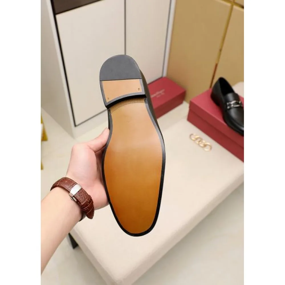 FERRAGAMO サルヴァトーレ フェラガモ 最安価格新品 2026 メンズ用 ビジネスシューズ 商品画像 9