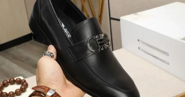 FERRAGAMO サルヴァトーレ フェラガモ 大変お買得 2026 メンズ用 ビジネスシューズ 商品画像 11