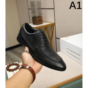FERRAGAMO サルヴァトーレ フェラガモ 超激得格安 2026 メンズ用 ビジネスシューズ 商品画像 1