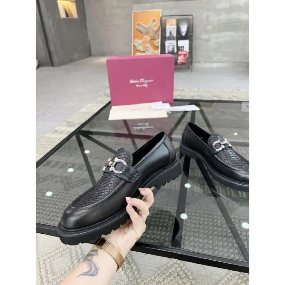 2024FW メンズ用 ビジネスシューズ FERRAGAMO サルヴァトーレ フェラガモ 海外限定! 商品画像 4