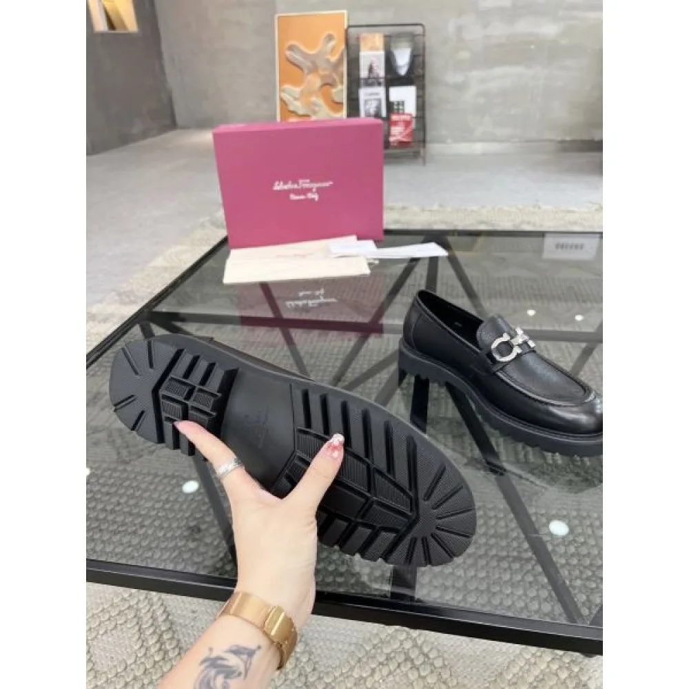 2024FW メンズ用 ビジネスシューズ FERRAGAMO サルヴァトーレ フェラガモ VIPセール 商品画像 9