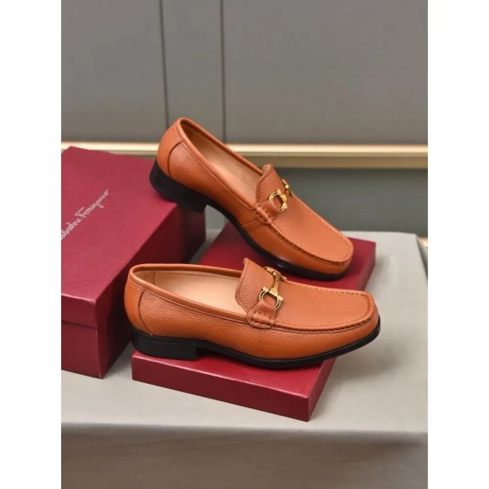 2024FW メンズ用 ビジネスシューズ FERRAGAMO サルヴァトーレ フェラガモ ロゴが素敵 商品画像 8