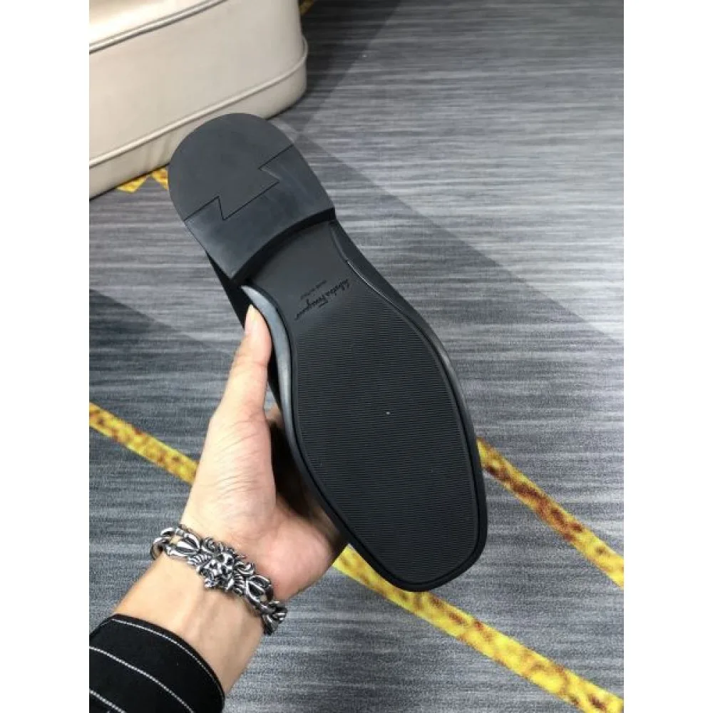2024FW メンズ用 ビジネスシューズ FERRAGAMO サルヴァトーレ フェラガモ 最安値人気品 商品画像 9