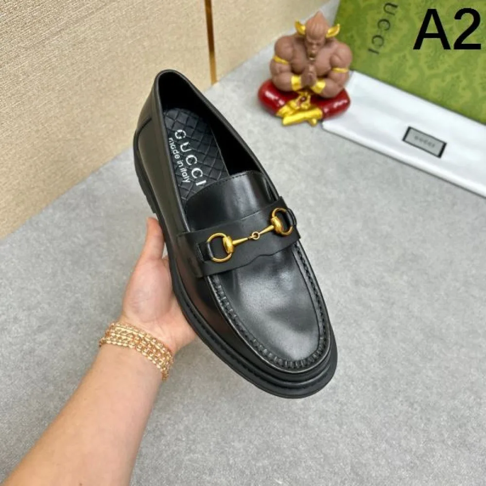 緊急セールで驚き価格 GUCCI グッチ 2026 メンズ用 ビジネスシューズ 商品画像 2