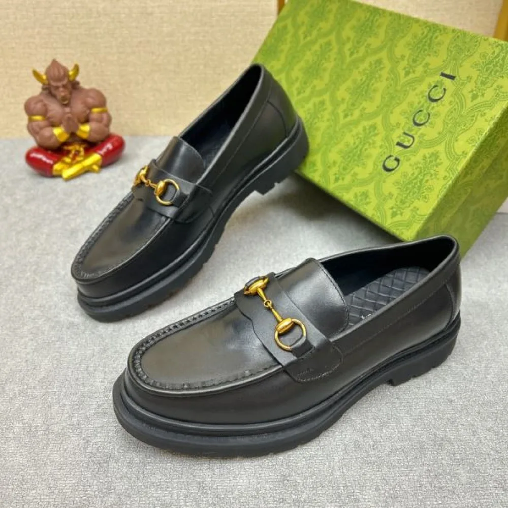 緊急セールで驚き価格 GUCCI グッチ 2026 メンズ用 ビジネスシューズ 商品画像 5