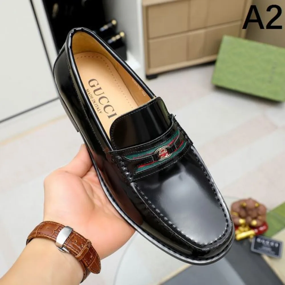 最短1週間 日本未発売 GUCCI グッチ 2026 メンズ用 ビジネスシューズ 商品画像 2