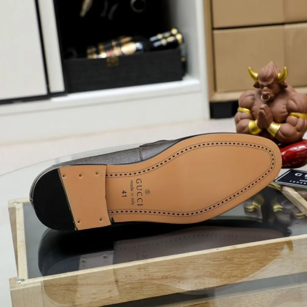おしゃれの幅が広がり GUCCI グッチ 2026 メンズ用 ビジネスシューズ 商品画像 9
