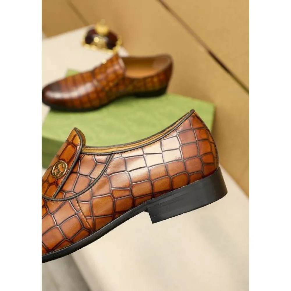 GUCCI グッチ 一流の憧れブランド 2026 メンズ用 ビジネスシューズ 商品画像 8