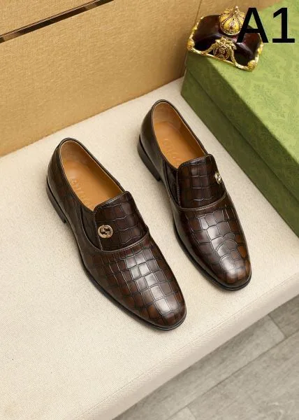 GUCCI グッチ 一流の憧れブランド 2026 メンズ用 ビジネスシューズ 商品画像 10