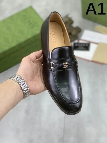 GUCCI グッチ 春夏最新作完売必至 2026 メンズ用 ビジネスシューズ 商品画像 10