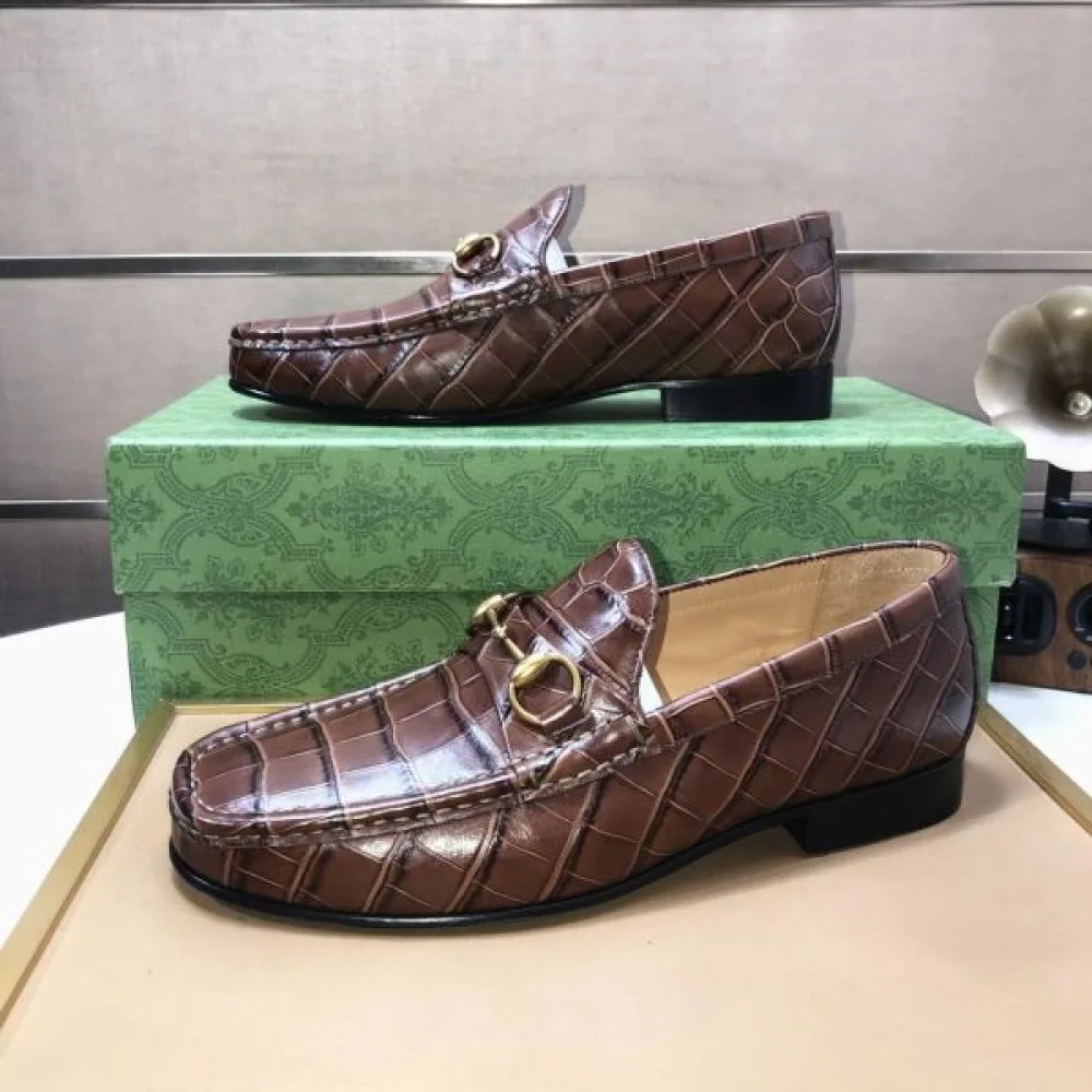 GUCCI グッチ 心惹かれるスタイル 2026 メンズ用 ビジネスシューズ 商品画像 5