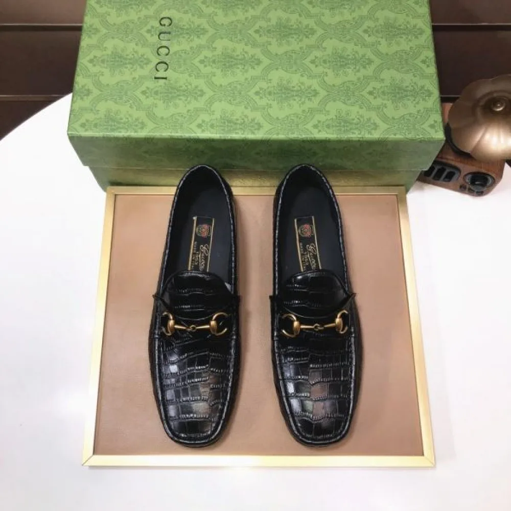 GUCCI グッチ 新作限定人気沸騰中 2026 メンズ用 ビジネスシューズ 商品画像 1