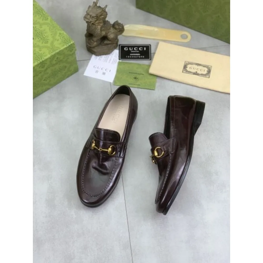 2024FW メンズ用 ビジネスシューズ GUCCI グッチ 視線を集める今冬新作 商品画像 4