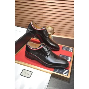2024FW メンズ用 ビジネスシューズ GUCCI グッチ この冬に大満喫できる 商品画像 1