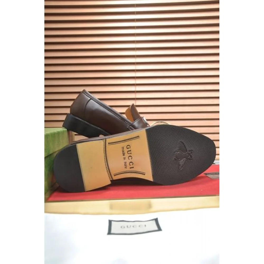 2024FW メンズ用 ビジネスシューズ GUCCI グッチ 魅力的な価格でセール 商品画像 9