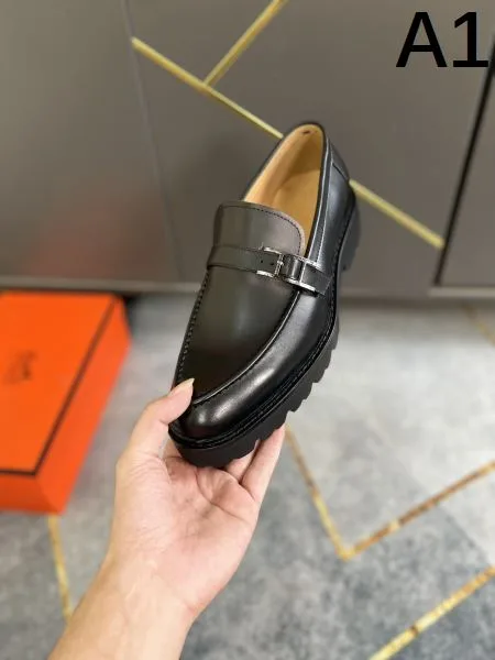 HERMES エルメス 毎シーズン人気が高い 2026 メンズ用 ビジネスシューズ 商品画像 10