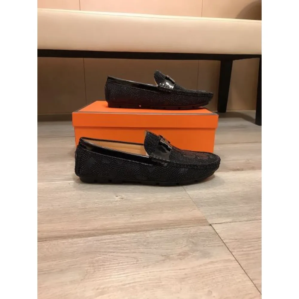 HERMES エルメス きれいめコーデに変身 2026 メンズ用 ビジネスシューズ 商品画像 4