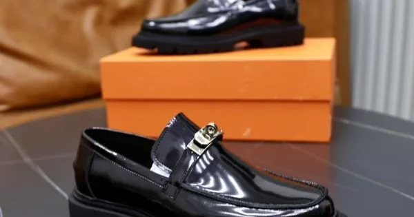 HERMES エルメス 数量限定のSALE価格 2026 メンズ用 ビジネスシューズ 商品画像 11