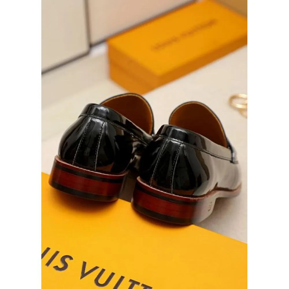 LOUIS VUITTON ルイヴィトン 今年の大トレンド 2026 メンズ用 ビジネスシューズ 商品画像 8