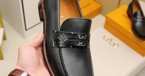 LOUIS VUITTON ルイヴィトン 今年の大トレンド 2026 メンズ用 ビジネスシューズ 商品画像 11