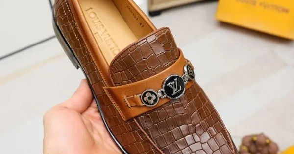 LOUIS VUITTON ルイヴィトン おしゃれ感度UP! 2026 メンズ用 ビジネスシューズ 商品画像 11