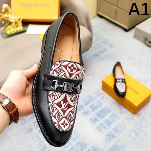 LOUIS VUITTON ルイヴィトン 大人っぽい雰囲気 2026 メンズ用 ビジネスシューズ 商品画像 10
