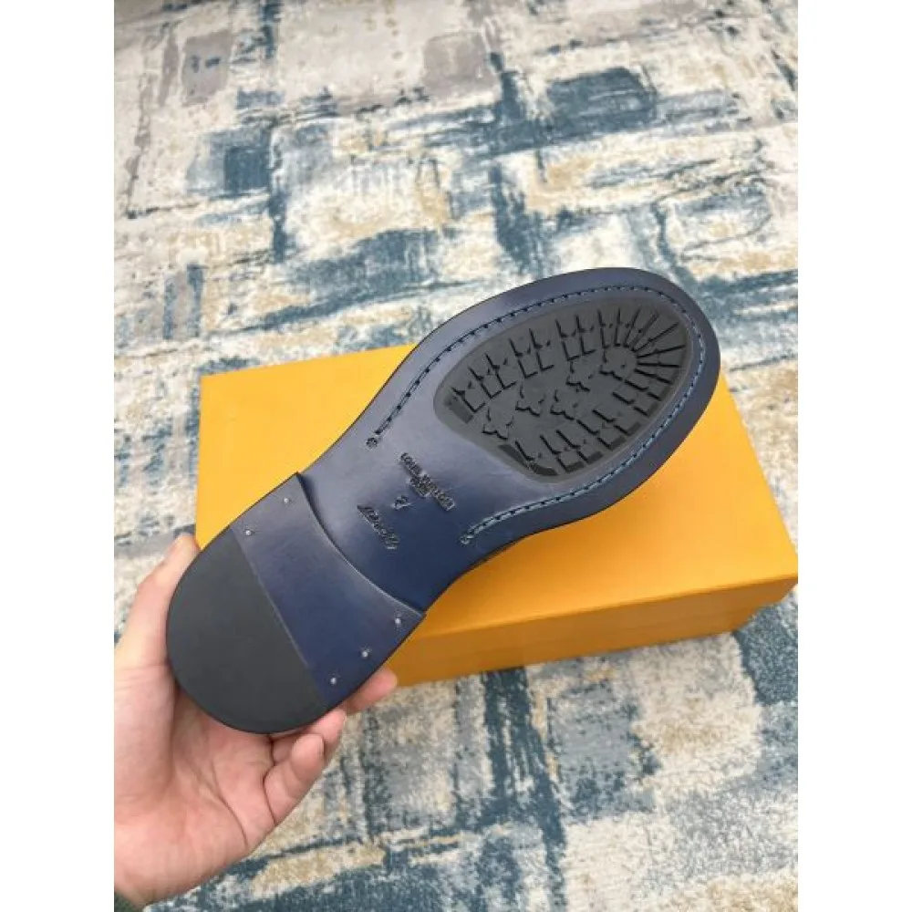 LOUIS VUITTON ルイヴィトン 新商品☆完売必至 2026 メンズ用 ビジネスシューズ 商品画像 9