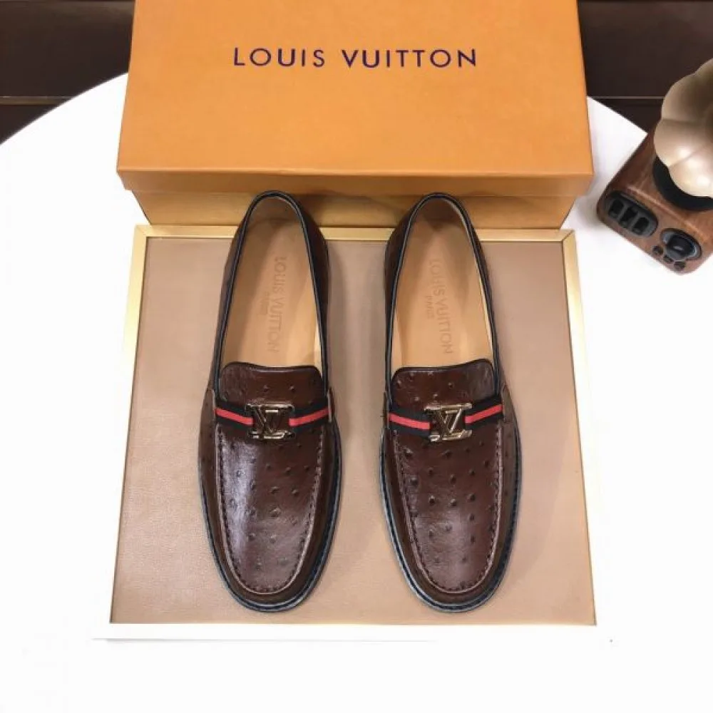 LOUIS VUITTON ルイヴィトン 夏らしい色味 2026 メンズ用 ビジネスシューズ 商品画像 3