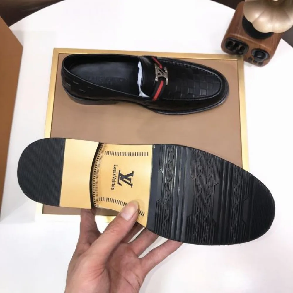 LOUIS VUITTON ルイヴィトン 限定デザイン 2026 メンズ用 ビジネスシューズ 商品画像 9