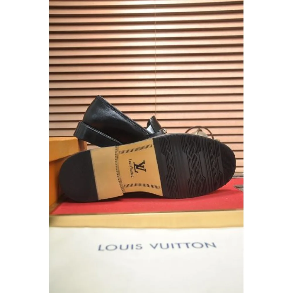 LOUIS VUITTON ルイヴィトン 超人気最新作 2026 メンズ用 ビジネスシューズ 商品画像 7