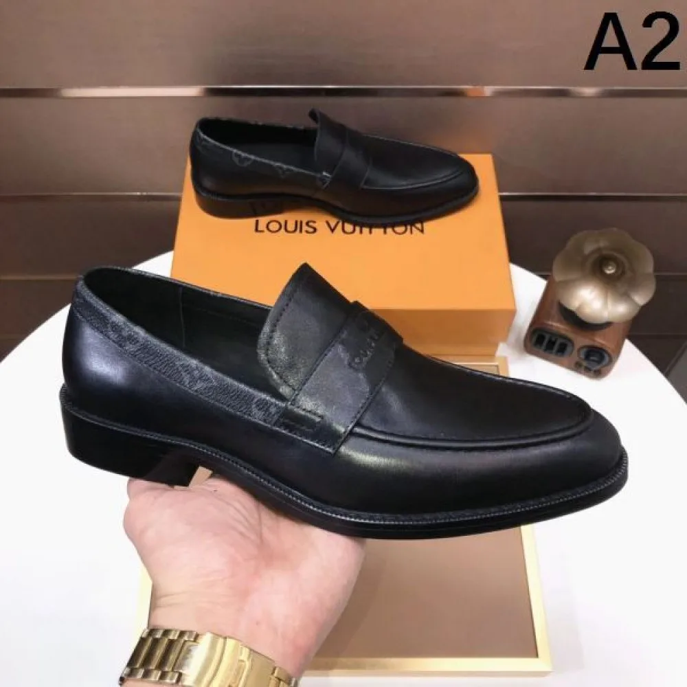 LOUIS VUITTON ルイヴィトン 入手超困難 2026 メンズ用 ビジネスシューズ 商品画像 2