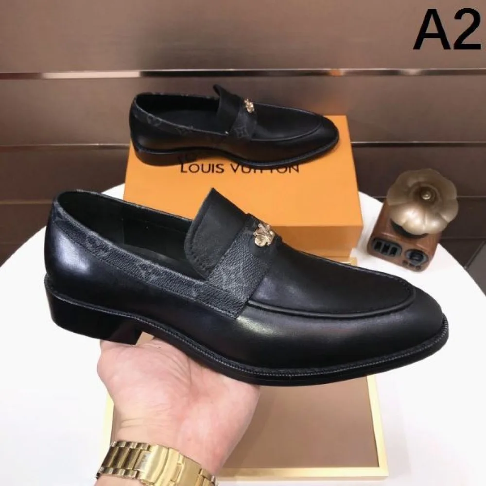 LOUIS VUITTON ルイヴィトン 人気上昇中 2026 メンズ用 ビジネスシューズ 商品画像 2