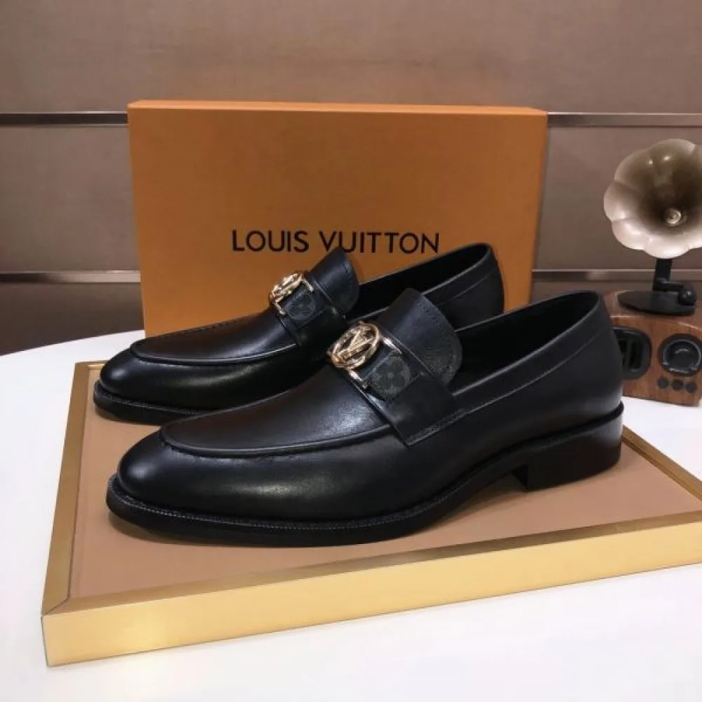 LOUIS VUITTON ルイヴィトン 待望の商品 2026 メンズ用 ビジネスシューズ 商品画像 4