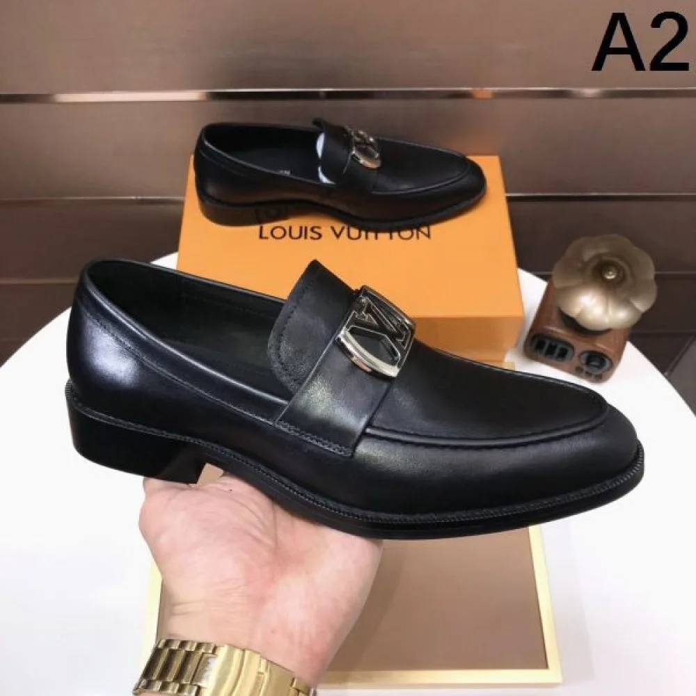 LOUIS VUITTON ルイヴィトン 夏季大活躍 2026 メンズ用 ビジネスシューズ 商品画像 2