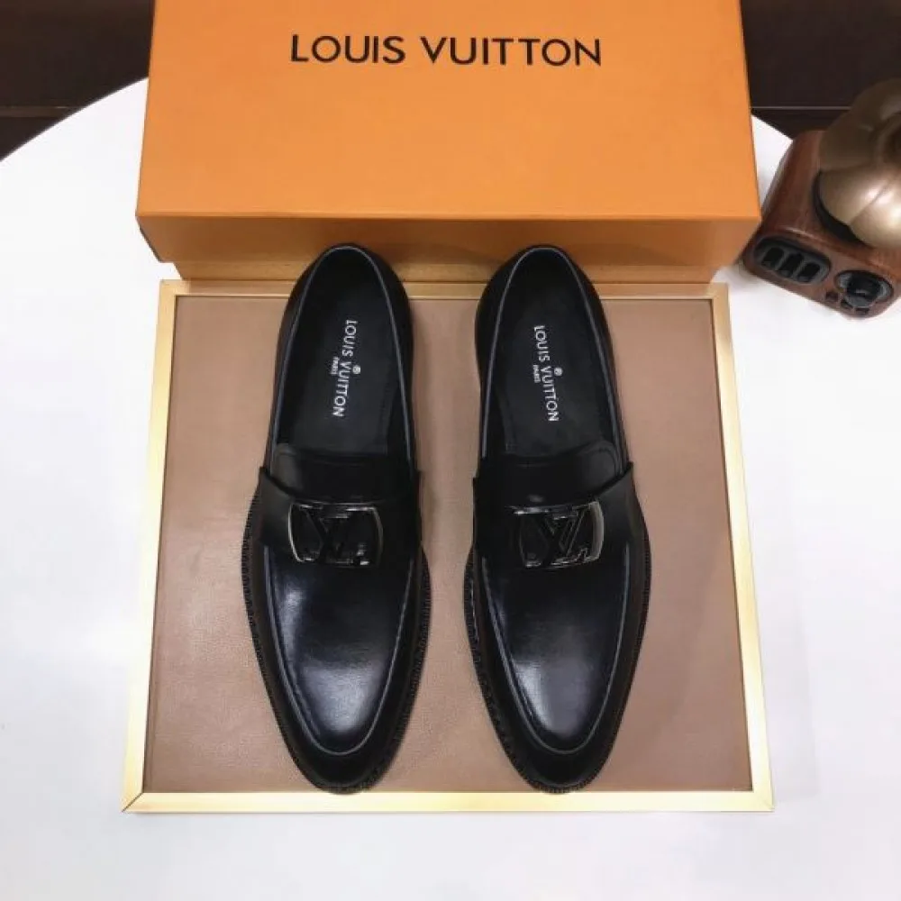 LOUIS VUITTON ルイヴィトン 夏季大活躍 2026 メンズ用 ビジネスシューズ 商品画像 3