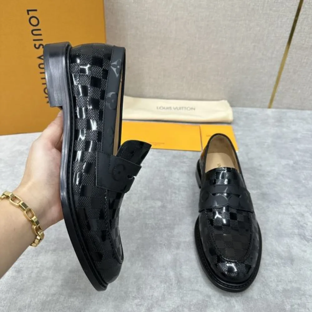 LOUIS VUITTON ルイヴィトン 今年は先取り 2026 メンズ用 ビジネスシューズ 商品画像 5