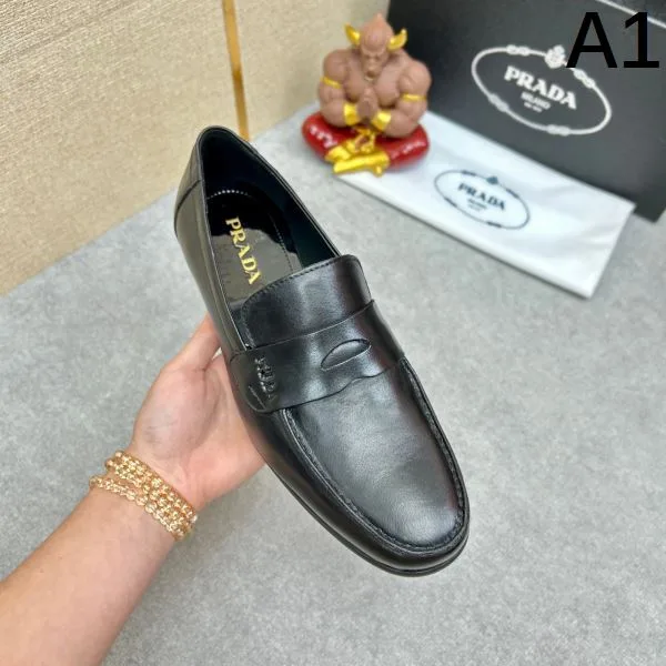 PRADA プラダ 今季はファション感漂う 2026 メンズ用 ビジネスシューズ 商品画像 10