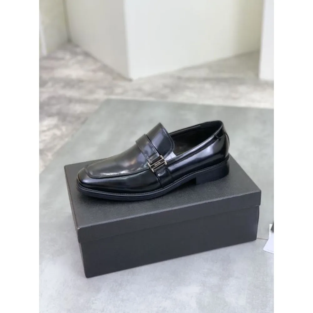 PRADA プラダ 新作セール価格でゲット 2026 メンズ用 ビジネスシューズ 商品画像 4