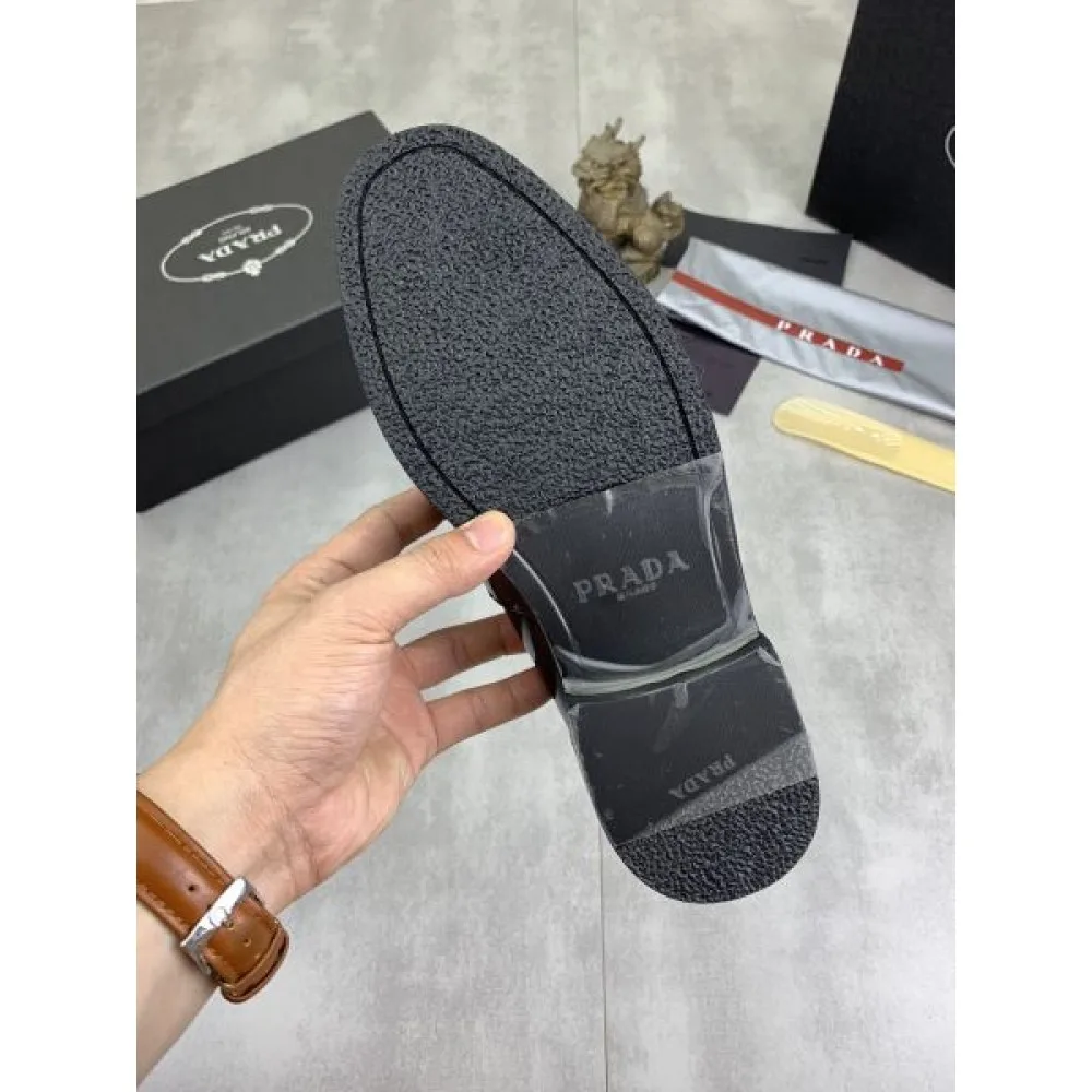 PRADA プラダ 新作セール価格でゲット 2026 メンズ用 ビジネスシューズ 商品画像 9