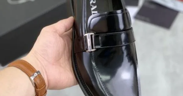 PRADA プラダ 新作セール価格でゲット 2026 メンズ用 ビジネスシューズ 商品画像 11