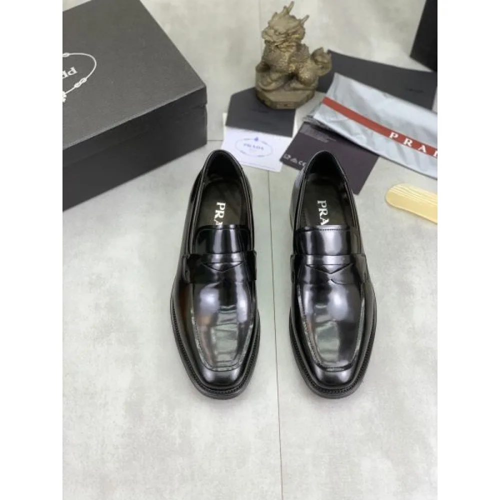 PRADA プラダ 希少!取り扱い店舗限定 2026 メンズ用 ビジネスシューズ 商品画像 2