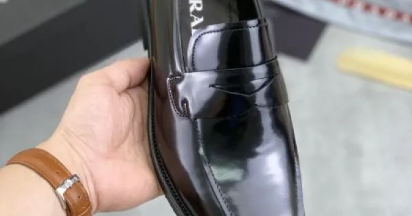 PRADA プラダ 希少!取り扱い店舗限定 2026 メンズ用 ビジネスシューズ 商品画像 11
