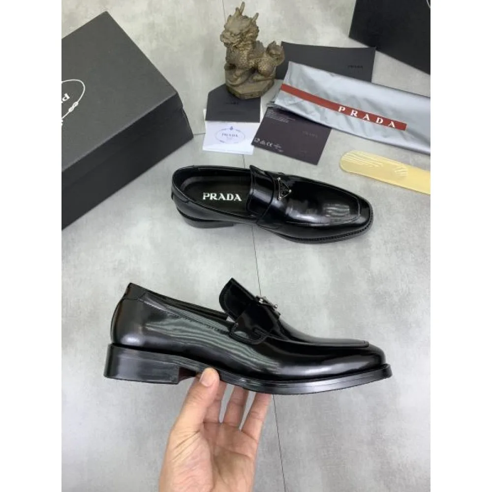 PRADA プラダ この時季だからお買い得 2026 メンズ用 ビジネスシューズ 商品画像 6