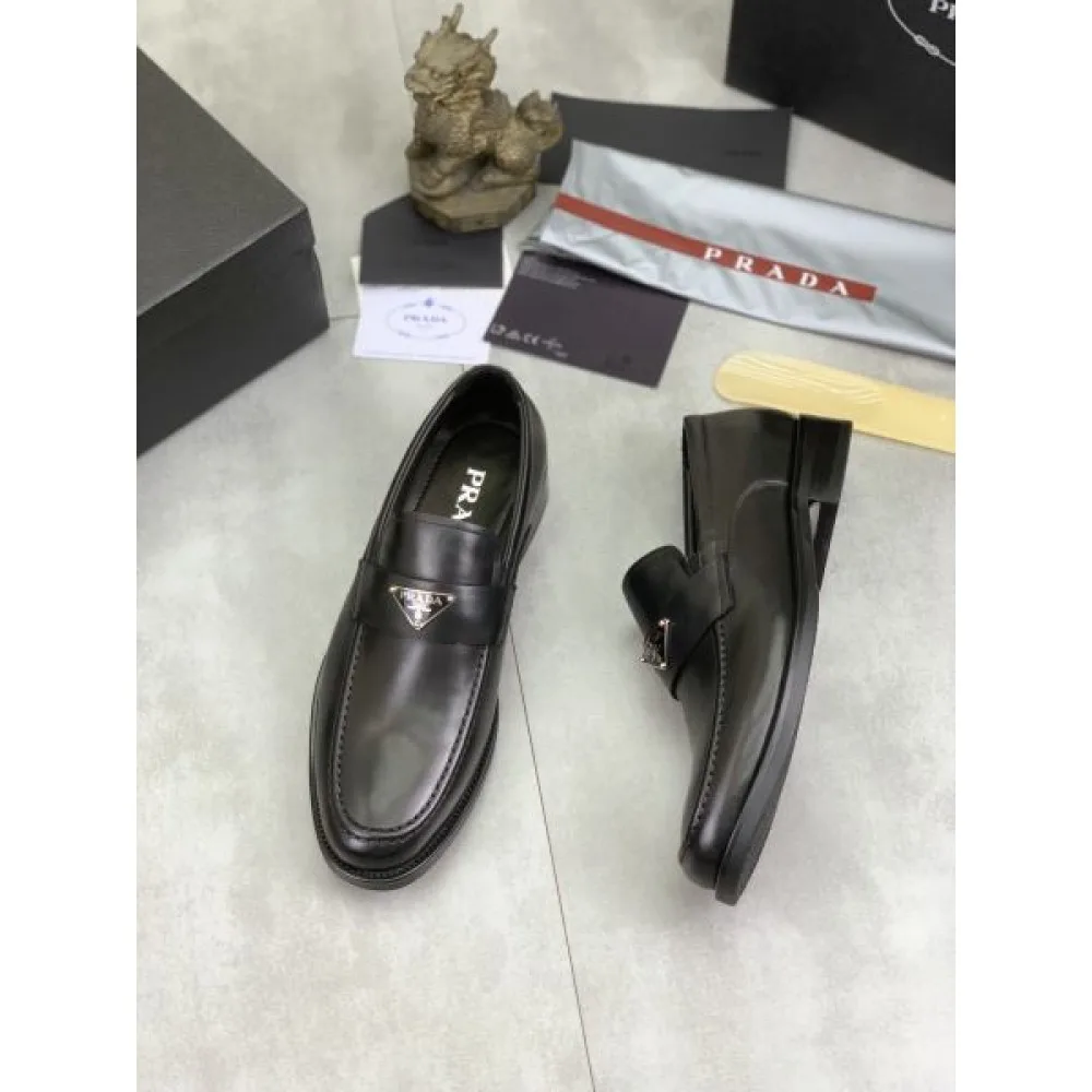 PRADA プラダ 一番注目されている商品 2026 メンズ用 ビジネスシューズ 商品画像 3